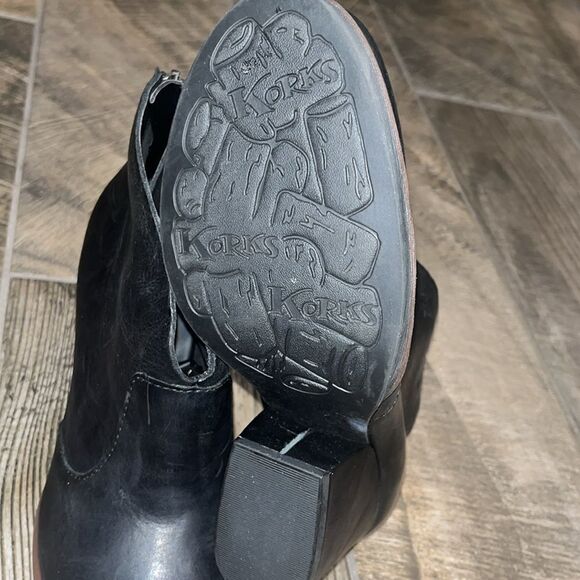 Korks black leather boots - Picture 4 of 5